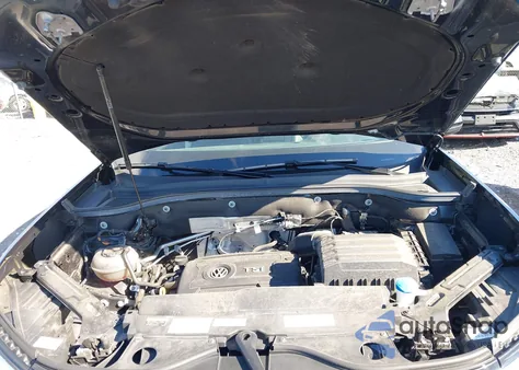 2023 Volkswagen Atlas 2.0T Se from USA, damaged, VIN 1V2LP2CA2PC557010